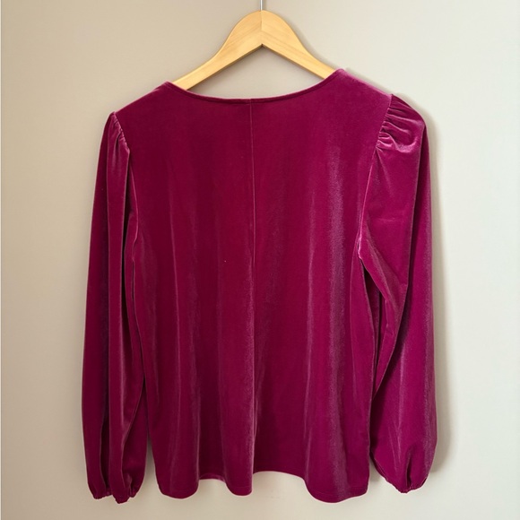 LOFT Women's Magenta Velvet Top Size Small - Picture 3 of 3
